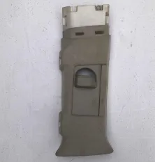 Накладка средней стойк 122861