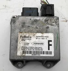 Блок управления air bag Ford  122922