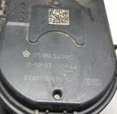 Дроссельная заслонка  Je 123830
