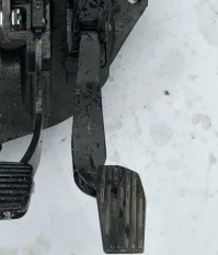 Педаль газа Jeep Renegade 2016 51 124600