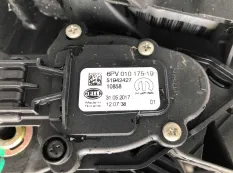 Педаль газа Jeep Renegade 2016 51 124600