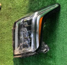 Фара передняя левая Cadill 126859