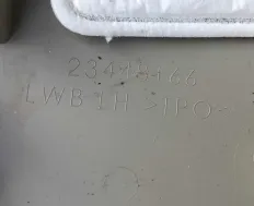 Накладка стойки багажн 127294