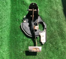 Педаль тормоза Hummer H2 1999- 126635