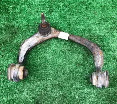 Рычаг передней подвеск 128333