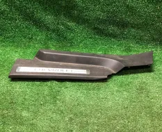 Накладка порога второг 130039