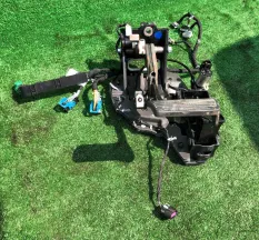 Педаль тормоза Cadillac Escalade 2015-2020 84378256 ; 22850742 ; 84710350 ; 84710348 ; 84368775 ; 84429532 ; 84258654 ; 22850736 127925