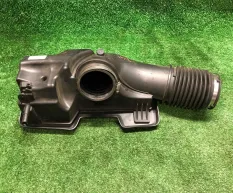 Патрубок воздушного фильтра Chevrolet Tahoe 2021-н.в. 84467638 ; 23376454 ; 84493960 129939