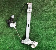 Стеклоподъемник задней 128562