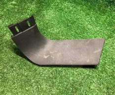 Элемент обшивки крышки  130863