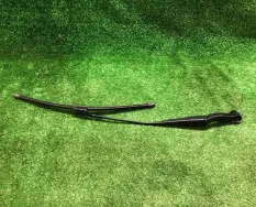 Поводок дворников прав 130878