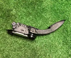 Педаль газа Chevrolet Tahoe / Esc 130349