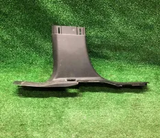 Накладка средней стойк 130025