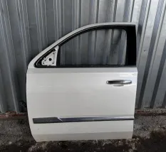 Дверь водительская Cadilla 132604