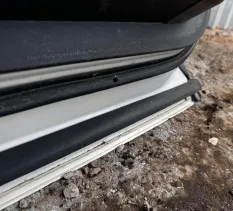 Дверь водительская Cadilla 132604