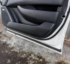 Дверь пассажирская Cadilla 132605