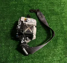 Ремень безопасности во 131995