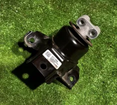 Опора ДВС правая LM2 (без  134162