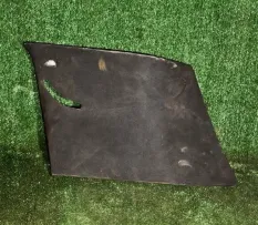 Накладка стойки багажн 133848