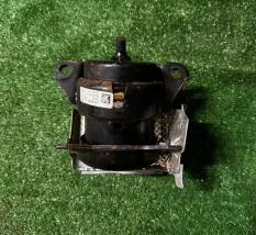 Опора ДВС левая Cadillac Escal 132682