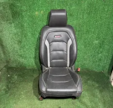 Сиденье пассажирское Che 133571