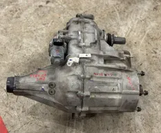 Раздаточная коробка LM2 Cadillac Escalade / Tahoe  2021 85580975 135543