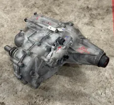 Раздаточная коробка LM2 Cadillac Escalade / Tahoe  2021 85580975 135543