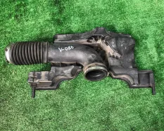 Патрубок воздушного фильтра Cadillac Escalade / Tahoe 2014-2019 22738661; 20931028 127675