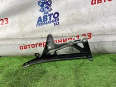 Кронштейн крыла BMW X1 2018 41007427130 F48 B47C20A, левый