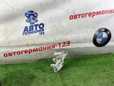 Петля капота Mercedes ML350 2012 1668800128 W166 642.826, правая