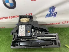 Набор инструментов Mercedes GLK300 2009 A1645800118 X204 272.948