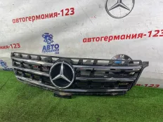 Решетка радиатора Mercedes ML350 2012 A1668800985 W166 642.826