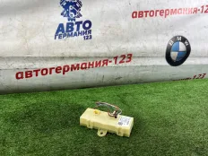 Блок управления крышкой багажника Mercedes ML350 2012 1669006405 W166 642.826