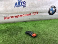 Кронштейн BMW 530e 2017 13718623292 G30 B48B20A