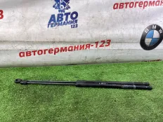 Амортизатор капота Mercedes ML350 2012 A1669802364 W166 642.826