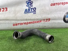 Патрубок интеркулера Mercedes V220 2017 4475280382 W447 651.950, левый
