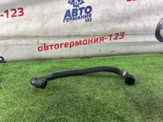 Патрубок BMW 530e 2017 17128602652 G30 B48B20A