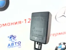 Замок ремня безопасности Mercedes A180 2018 2478600169 W177 282.914, передний