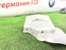 Тепловая защита Mercedes GLE350 2016 A1662411434 C292 642.826, левая