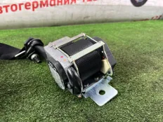 Ремень безопасности Mercedes ML350 2012 A1668603285 W166 642.826, задний правый