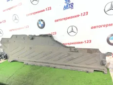 Защита антигравийная Mercedes C180 2015 2056842000 W205 274.910, правая