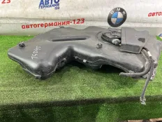 Бак мочевины Mercedes V220 2016 4474700015 W447 651.950