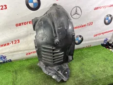 Подкрылок передняя часть Mercedes E300 2013 2126905430 W212 642.852, передний левый