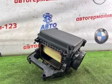 Корпус воздушного фильтра Mercedes GLA45 2016 1330900101 X156 133.980
