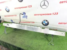 Усилитель бампера Mercedes E300 2013 2126201500 W212 642.852, передний