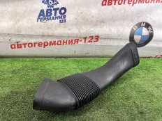Патрубок воздушного фильтра BMW X5 2015 8514007 F15 N57D30A