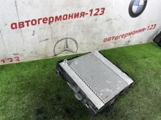 Радиатор Mercedes GLA45 2016 1765000100 X156 133.980