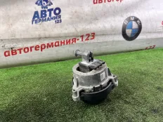 Подушка двигателя BMW X3 2018 8482771 G01 B47D20A, левая