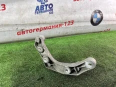 Кронштейн редуктора Mercedes GLC250 2016 A6420140600 X253 274.920, передний