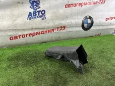 Воздуховод охлаждения тормозов BMW 520d 2017 51747383852 G30 B47D20A, правый